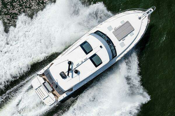 Riviera 575 SUV Yacht For Sale