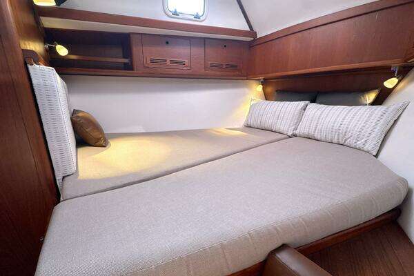 Photo of the 1999 Bowman 48 Aft Cockpit "Tack"