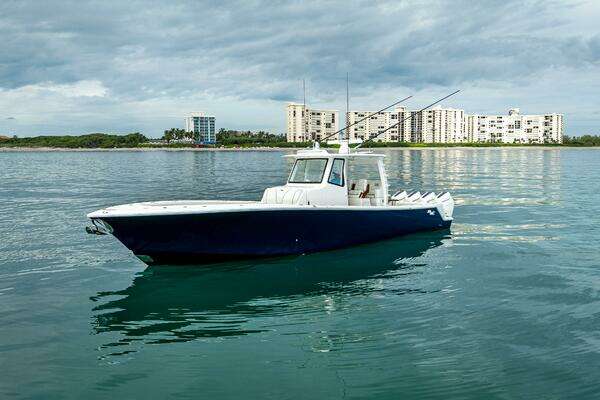 42-ft-SeaVee-2024-420Z- Jupiter Florida United States  yacht for sale