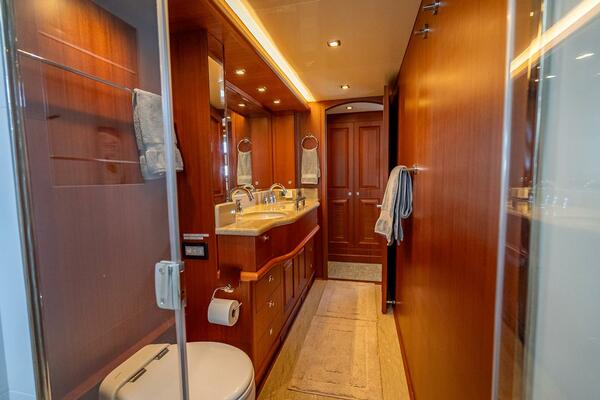 Sunny SeaJay 70ft Hampton Yacht For Sale Sunny SeaJay 70ft Hampton Yacht For Sale