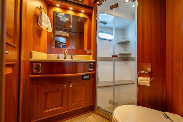 Sunny SeaJay 70ft Hampton Yacht For Sale Sunny SeaJay 70ft Hampton Yacht For Sale