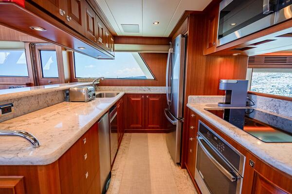 Sunny SeaJay 70ft Hampton Yacht For Sale Sunny SeaJay 70ft Hampton Yacht For Sale