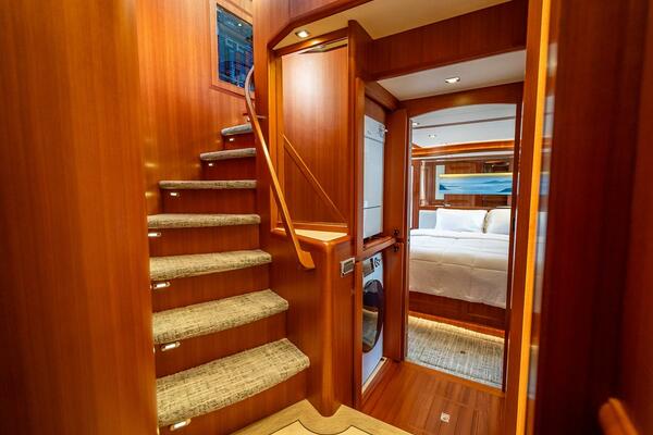 Sunny SeaJay 70ft Hampton Yacht For Sale Sunny SeaJay 70ft Hampton Yacht For Sale