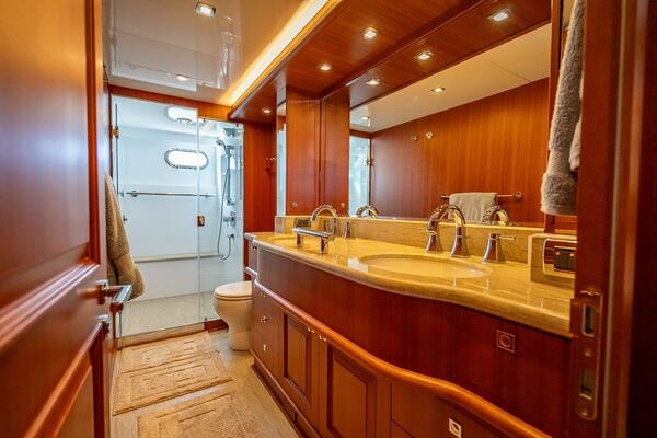 Sunny SeaJay 70ft Hampton Yacht For Sale Sunny SeaJay 70ft Hampton Yacht For Sale