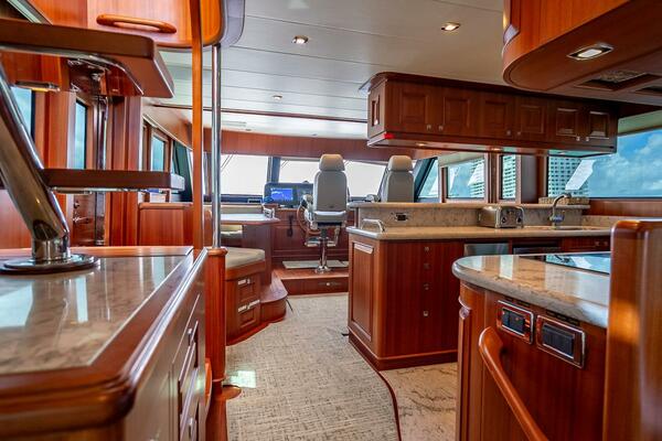 Sunny SeaJay 70ft Hampton Yacht For Sale Sunny SeaJay 70ft Hampton Yacht For Sale