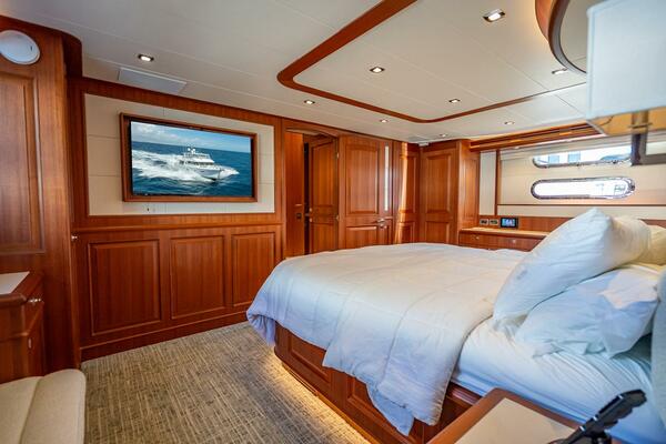 Sunny SeaJay 70ft Hampton Yacht For Sale Sunny SeaJay 70ft Hampton Yacht For Sale