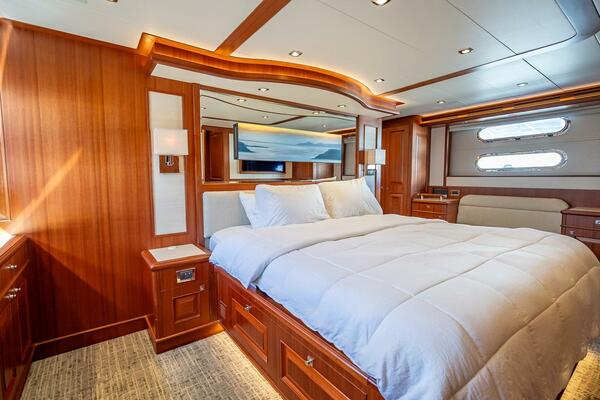 Sunny SeaJay 70ft Hampton Yacht For Sale Sunny SeaJay 70ft Hampton Yacht For Sale