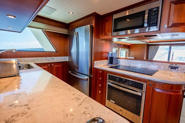 Sunny SeaJay 70ft Hampton Yacht For Sale Sunny SeaJay 70ft Hampton Yacht For Sale