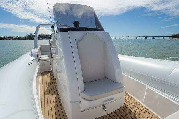 Orca Pro Marine 26 Yacht For Sale