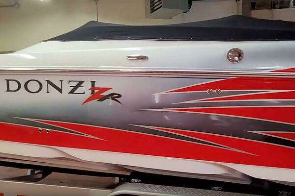 2008 Donzi 35