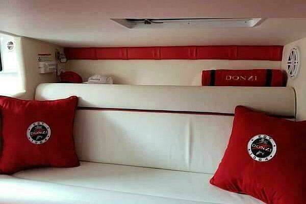 2008 Donzi 35