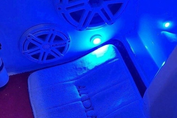35ft Donzi Yacht For Sale