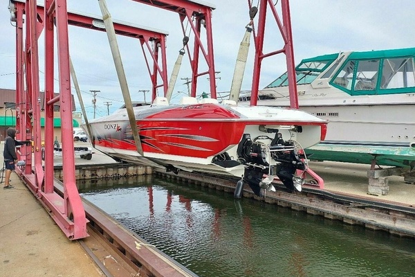 35ft Donzi Yacht For Sale