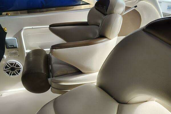 Photo of the 2001 Sea Ray Sun-Dancer "MISSED STRESS"