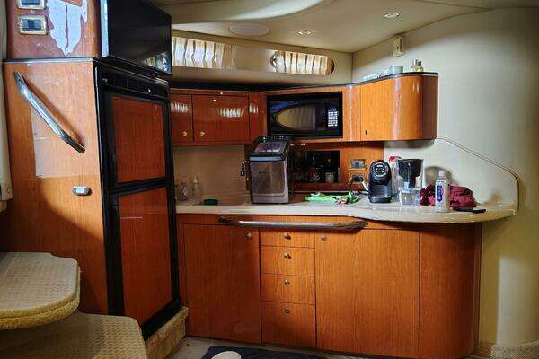 Photo of the 2001 Sea Ray Sun-Dancer "MISSED STRESS"