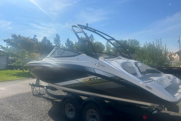 21ft Yamaha Boats Yacht For Sale