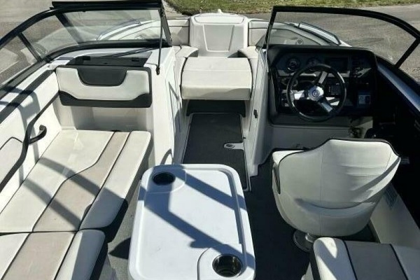 21ft Yamaha Boats Yacht For Sale