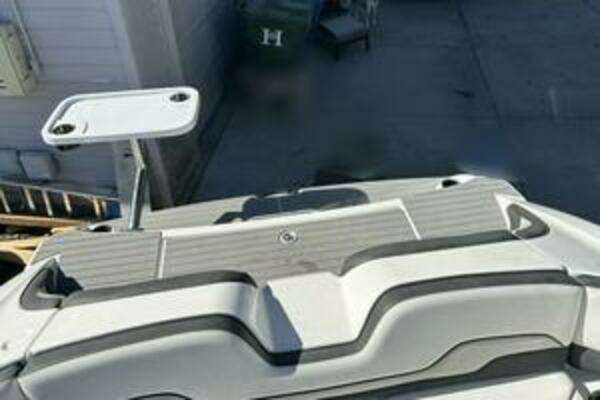 Photo of the 2019 Yamaha Boats AR210