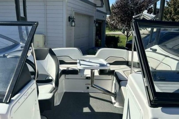21ft Yamaha Boats Yacht For Sale
