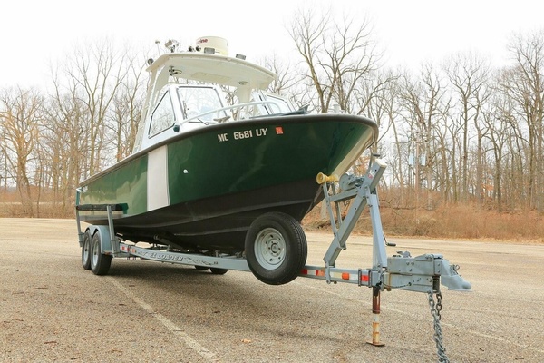 25ft SeaArk Yacht For Sale