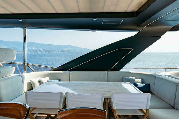 Azimut Azimut Grande 27M Yacht For Sale