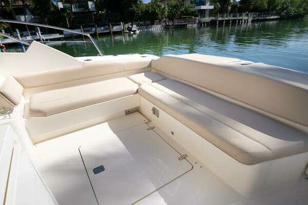 Photo of the 2014 Pursuit SC 365i "Free Spirit"