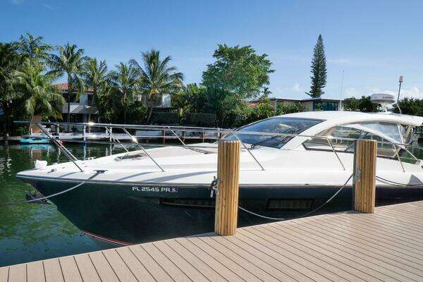 Photo of the 2014 Pursuit SC 365i "Free Spirit"