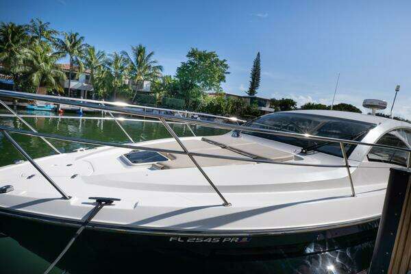 Photo of the 2014 Pursuit SC 365i "Free Spirit"