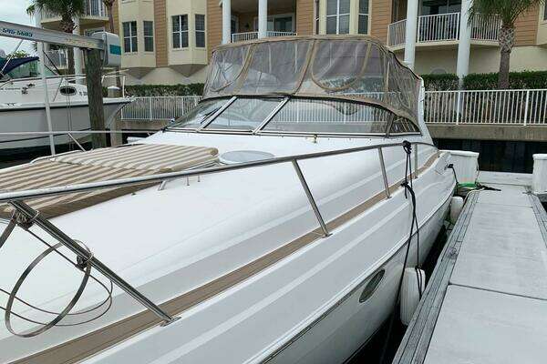 Photo of the 2005 Regal 3560 Commodore "INVISIBLE III"