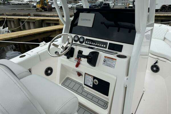 2025 Sea Fox 22