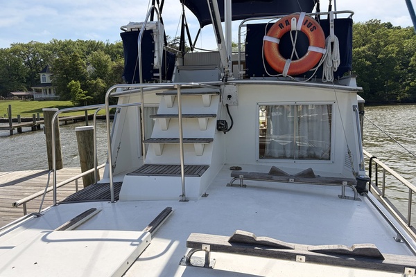 Radius 42ft Grand Banks Yacht For Sale