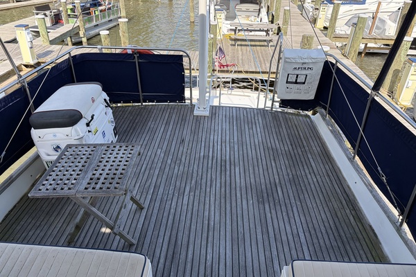 Radius 42ft Grand Banks Yacht For Sale