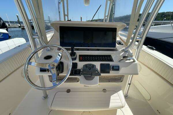 Photo of the 2014 Grady-White 306 Canyon