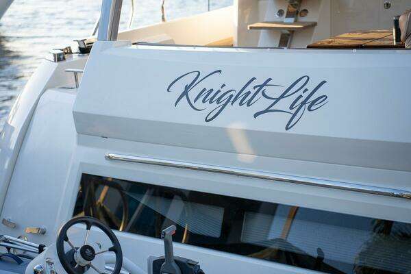 Prestige 630 Yacht For Sale