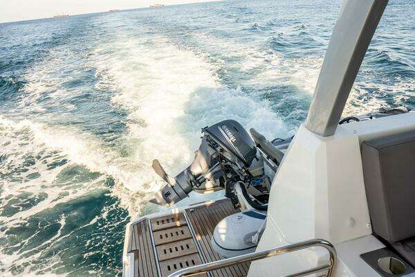 Prestige 630 Yacht For Sale