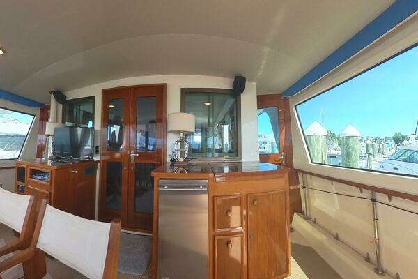 Photo of the 1982 Hatteras LRC "Carry On"