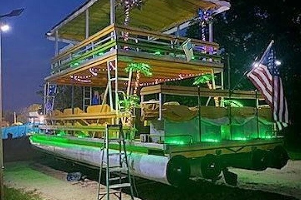 35ft Crest Yacht For Sale