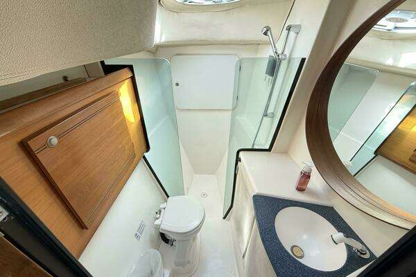 1999 Fountaine Pajot 37