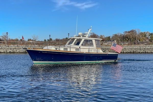 38-ft-Grand Banks-2001-Eastbay 38 HX-Brown Eyed Women-Stamford Connecticut United States yacht for sale