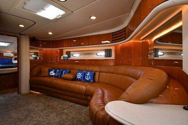 Sea Ray 540 Sundancer Yacht For Sale