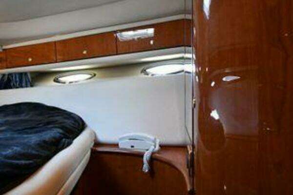 Sea Ray 540 Sundancer Yacht For Sale