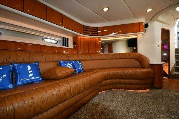 Sea Ray 540 Sundancer Yacht For Sale