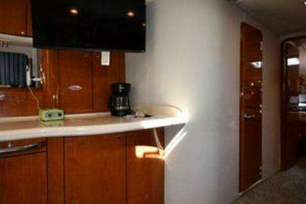 Sea Ray 540 Sundancer Yacht For Sale