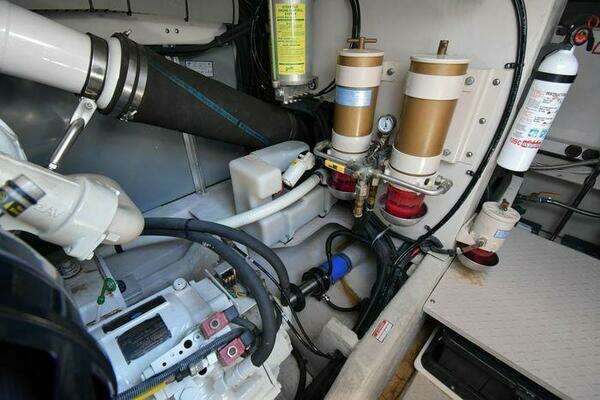 Sea Ray 540 Sundancer Yacht For Sale