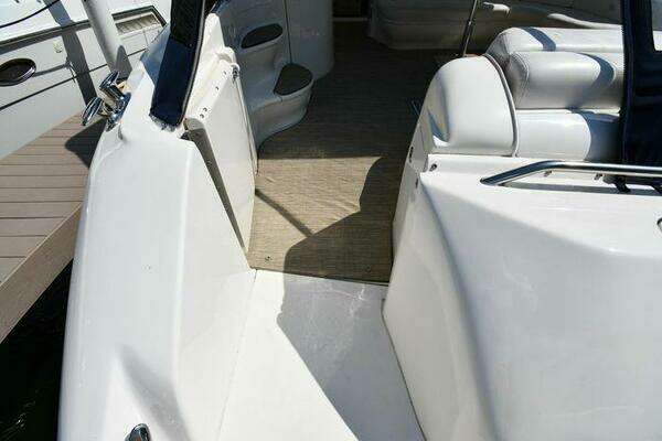 Sea Ray 540 Sundancer Yacht For Sale