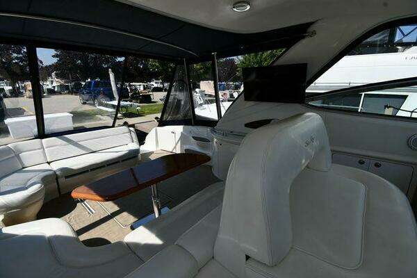 Sea Ray 540 Sundancer Yacht For Sale