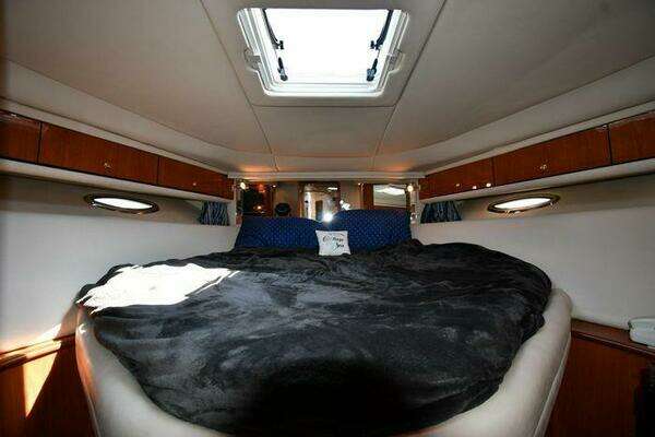 Sea Ray 540 Sundancer Yacht For Sale