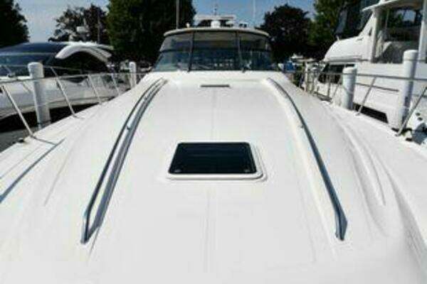 Sea Ray 540 Sundancer Yacht For Sale