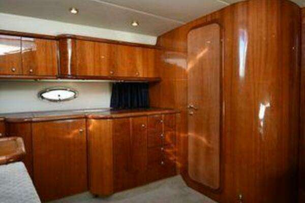 Sunseeker Camargue 47 Yacht For Sale