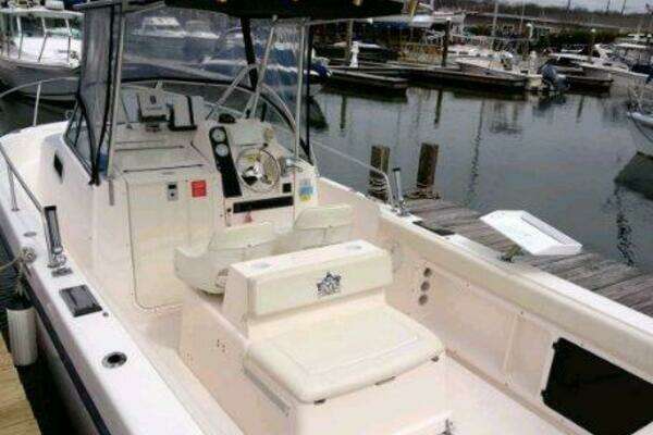 Photo of the 2005 Shamrock 246 Adventure "Tina Marie"